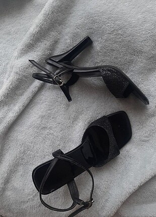 Zara model topuklu ayakkabı