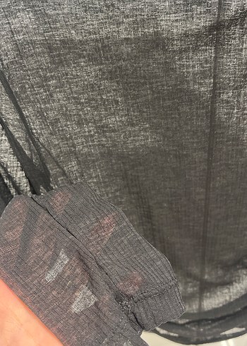 Drapeli Siyah Kadın Tül  Bluz - Görsel 2