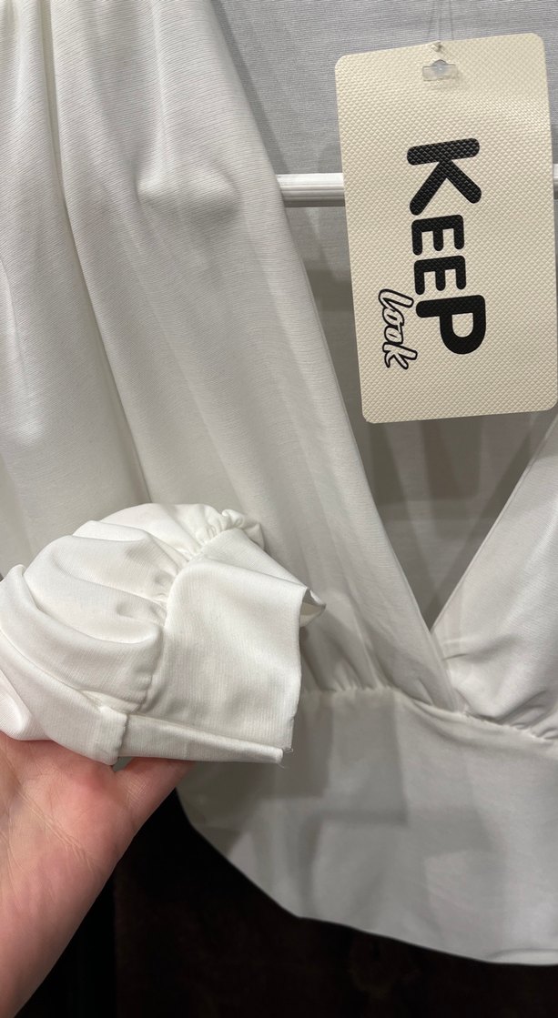 Beyaz V Yaka Salaş Uzun Kollu Bluz - Görsel 3