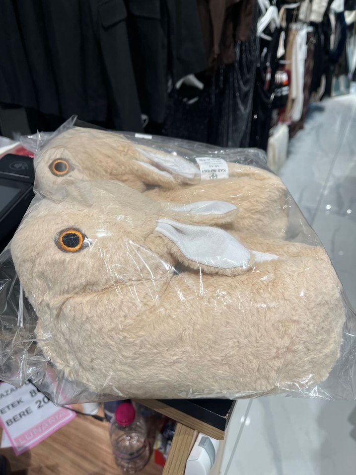 Kızlar için Kürklü Bej Sıcak Ev Terliği - Görsel 5