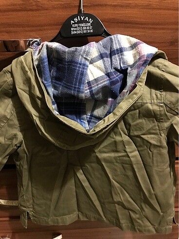 Lcw marka 24-36 beden baharlık mont - Görsel 4