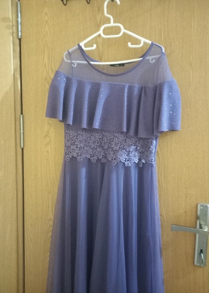 Bi kaç kez giyildi düğünlerde okadar  - Görsel 3