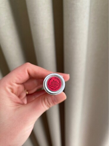 Mac Locked Kiss 88 Ruby True - Görsel 7