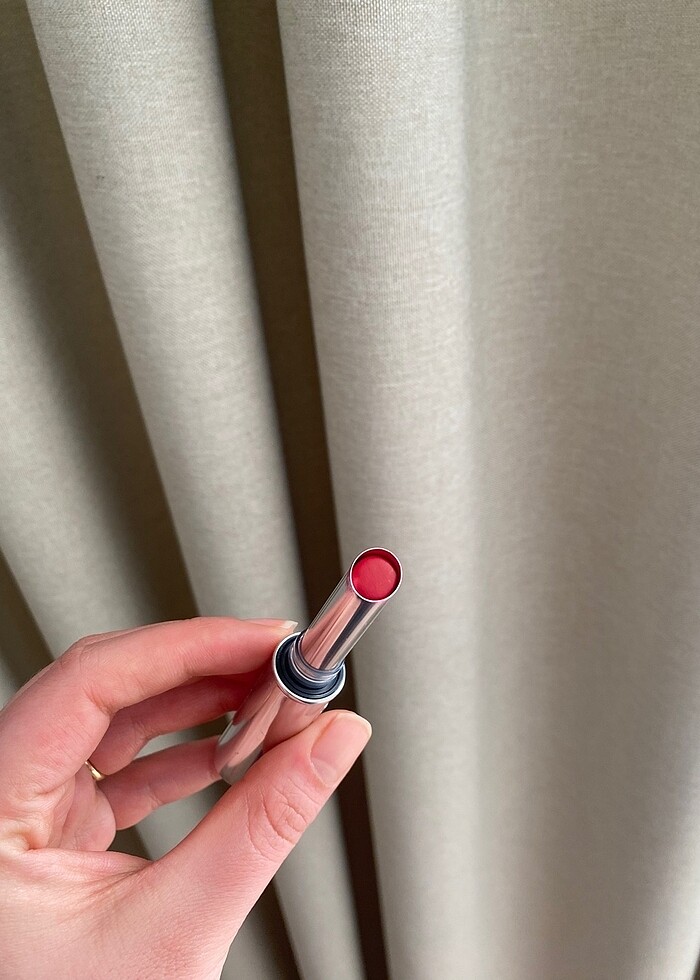 Mac Locked Kiss 88 Ruby True - Görsel 5