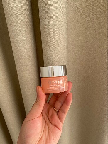 Clinique Moisture Surge İntense 30 Ml