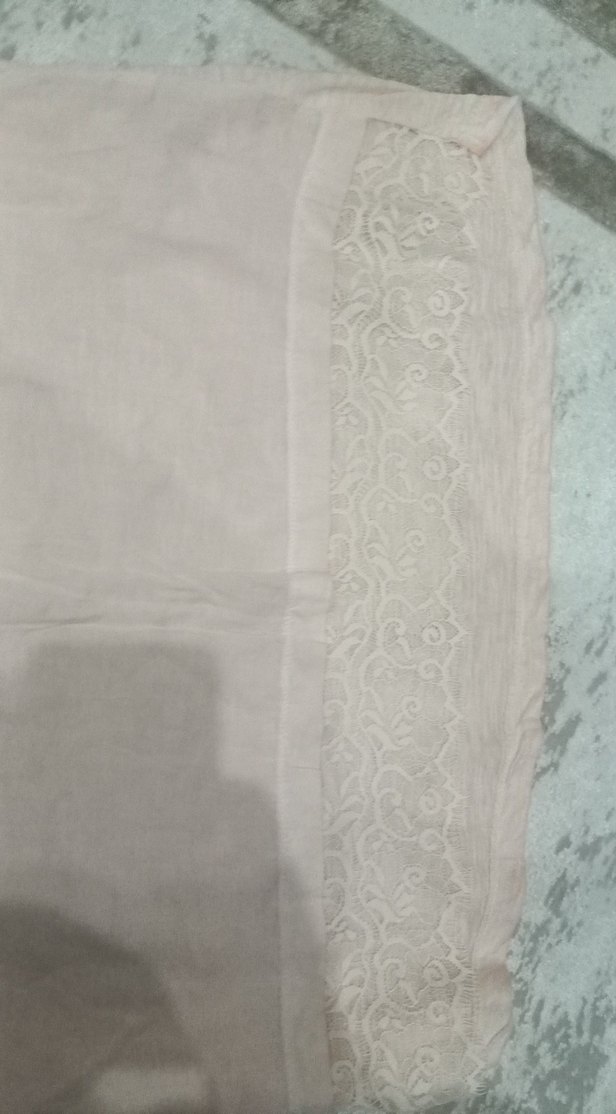 pembe Kısa Kollu Dantel Detaylı Keten Bluz - Görsel 3