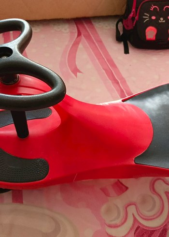 Diğer Kırmızı Çocuk Scooter'ı