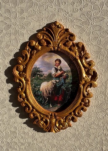 Parlak Altın Renkli Süslemeli Vintage Çerçeve - Görsel 5