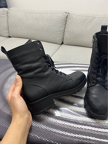 Kadın postal bot - Görsel 4