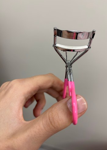 Pembe Kirpik Kıvırıcı - Görsel 5