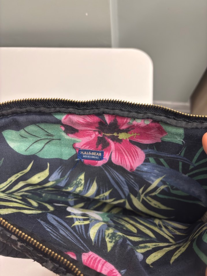 Pull&Bear Deri Siyah Laptop Çantası - Görsel 2