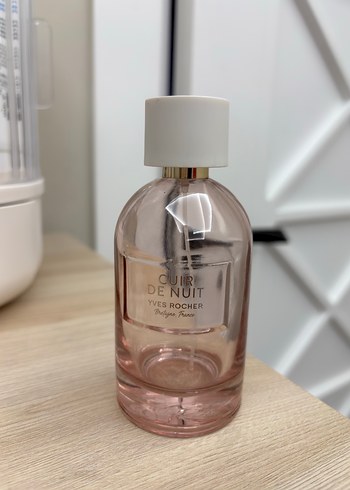 Boş Parfüm Kutusu Yves Rocher Cuir de Nuit Kadın Parfümü - Görsel 2