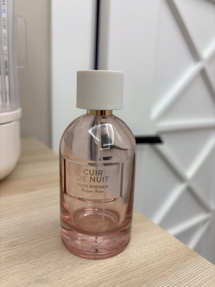Boş Parfüm Kutusu Yves Rocher Cuir de Nuit Kadın Parfümü - Görsel 3