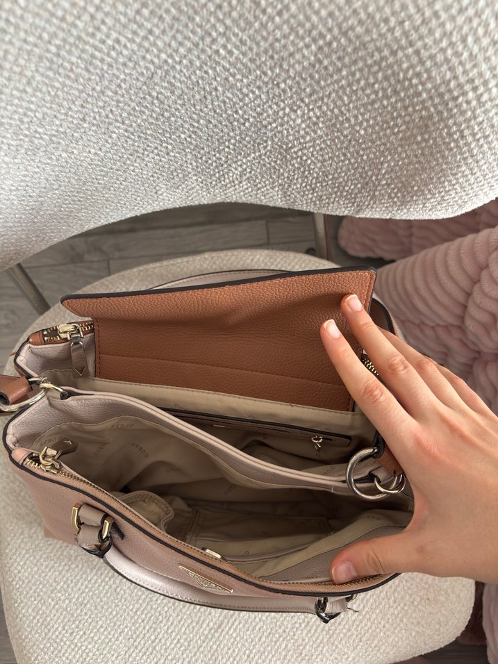 Orjinal Guess Kadın Pembe Deri Çanta - Görsel 5