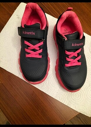 Kinetix spor ayakkabi