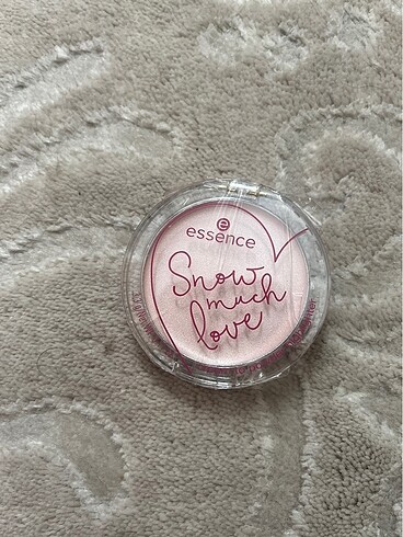 Essence Snow Highligher Aydınlatıcı