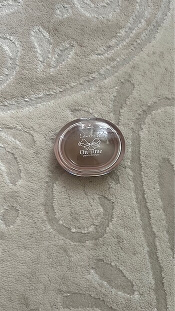 Lovely Krem Bronzer
