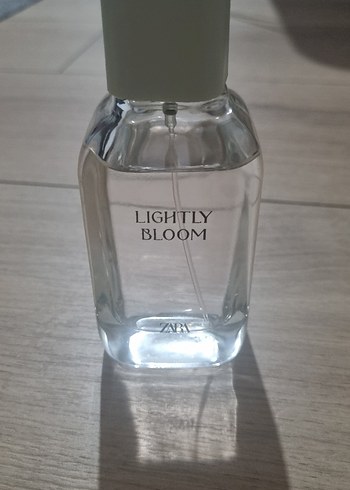 Beden Renk Zara Lightly Bloom