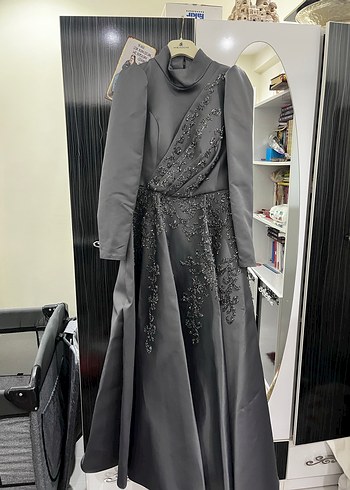 Gri taşlı abiye - Görsel 3