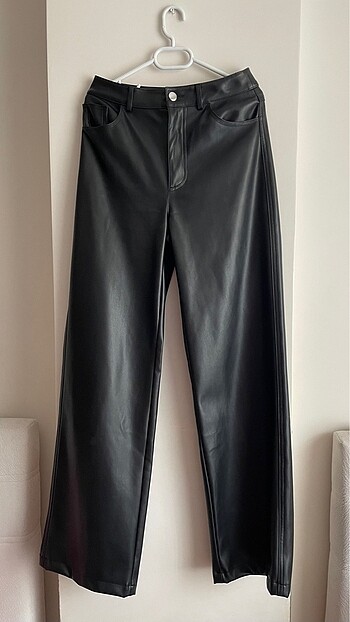 stradivarius straight fit deri pantolon