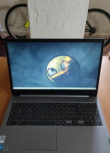 Laptop 