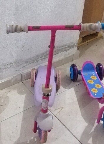 Lila scooter 
