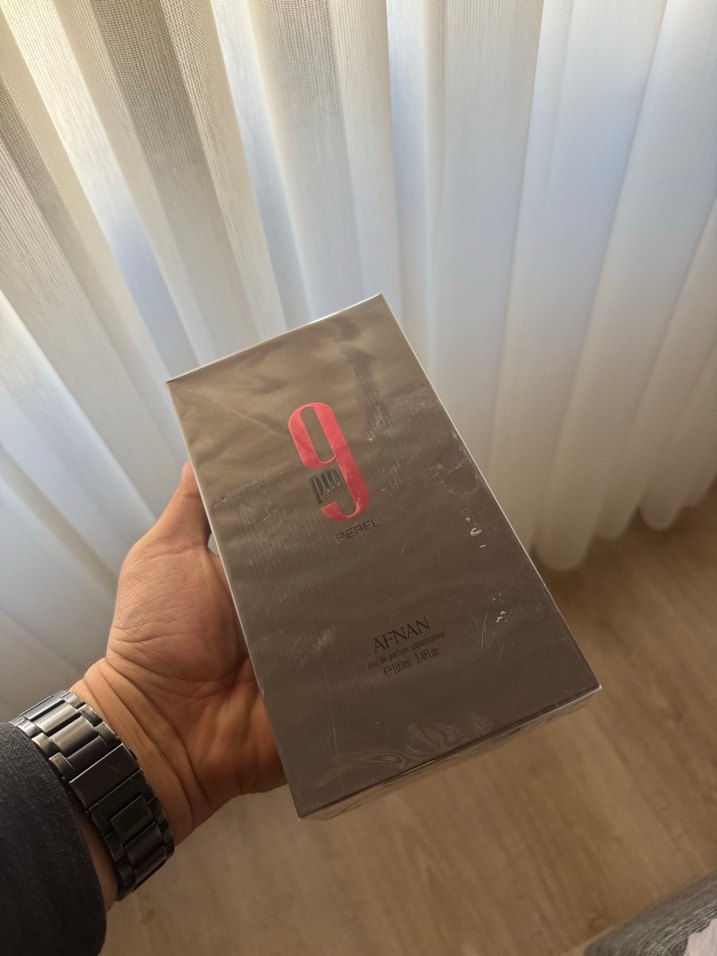 9 PM Rebel Parfümü - Görsel 3