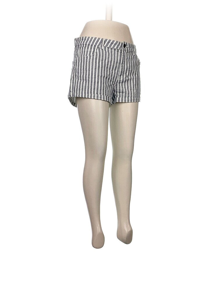 H&M Mini Şort %70 İndirimli. - Görsel 2