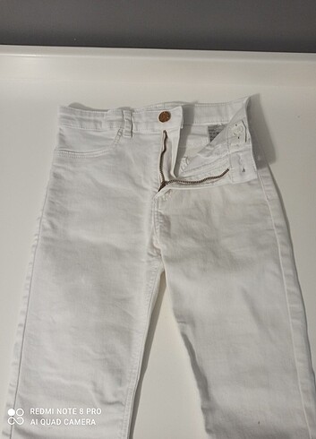 Erkek çocuk slim fit beyaz pantolon