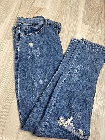 LC Waikiki Mavi pantolon