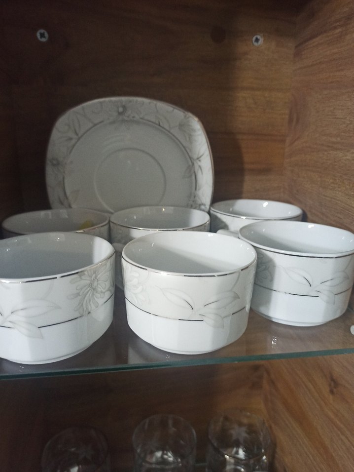 Gri Desenli Beyaz kahvaltı takımı - Görsel 4