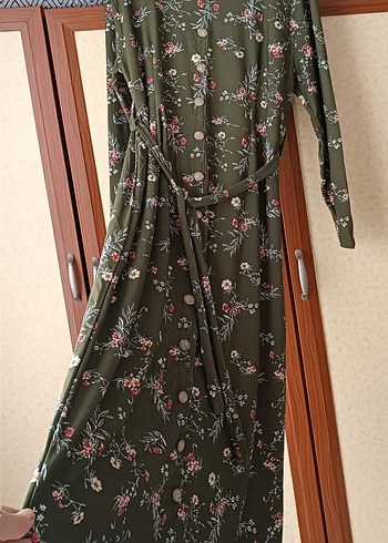 SIFIR KULLANIM BUTİK ÜRÜNÜ DESENLİ ELBİSE - Görsel 3