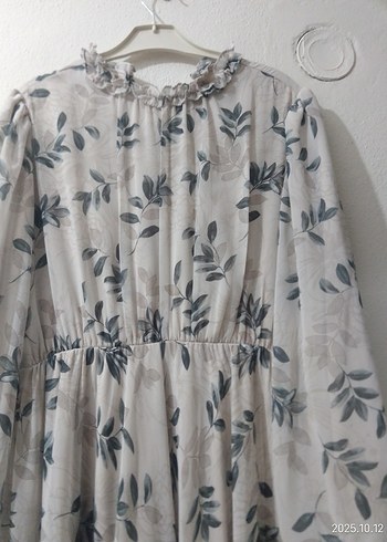 Uzun Bohem Gri Beyaz Desenli Elbise - Görsel 4