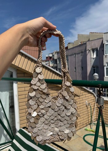 Zara Pullu simli çanta