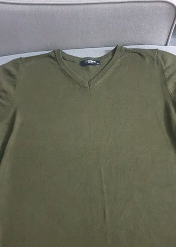 Haki V Yaka kazak - Görsel 2