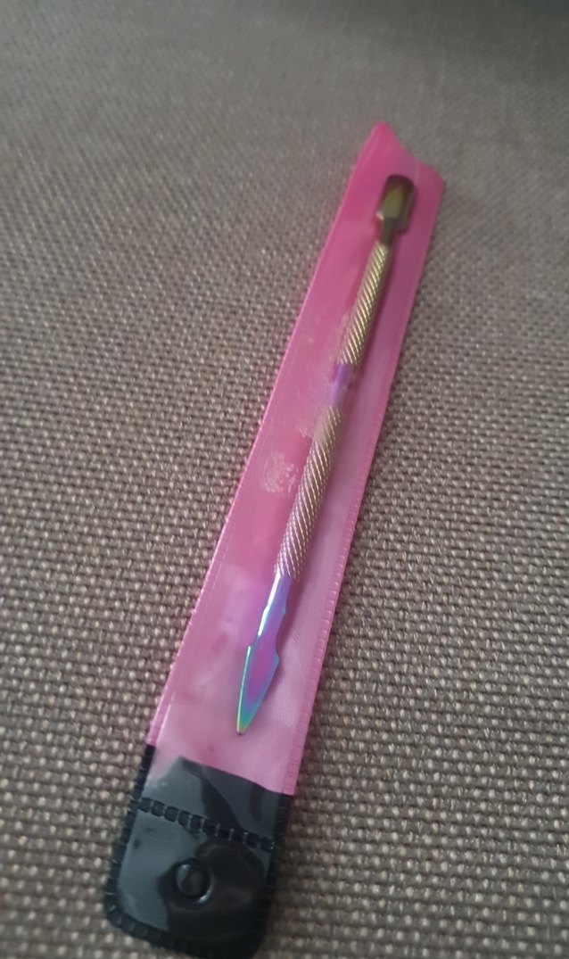 Pastel Renkli Tırnak Eti İtici - Görsel 4