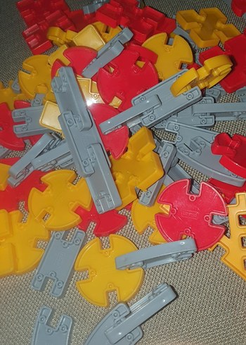 Çok Renkli Lego Parçaları - Görsel 3