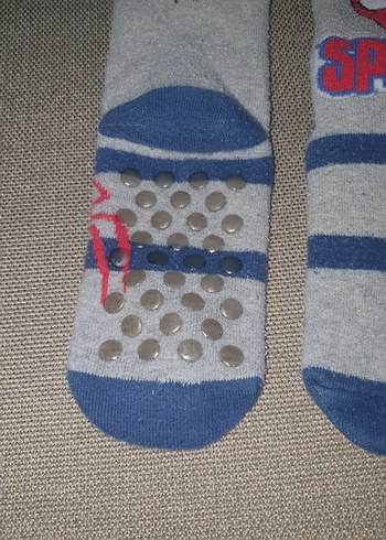 Gri Erkek Çocuk Kaydırmaz Ev çorabı - Görsel 3