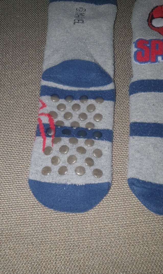 Gri Erkek Çocuk Kaydırmaz Ev çorabı - Görsel 3