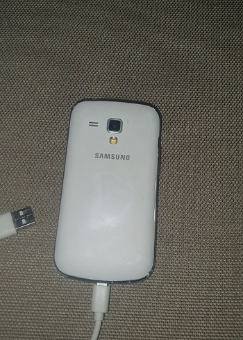 Beyaz Android Telefon - Görsel 4