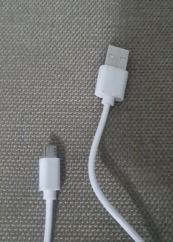 Beyaz USB Şarj Kablosu - Görsel 4
