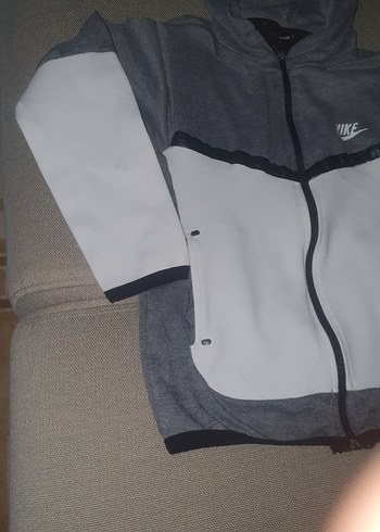 Nike Gri Fermuarlı Spor Sweatshirt - Görsel 2