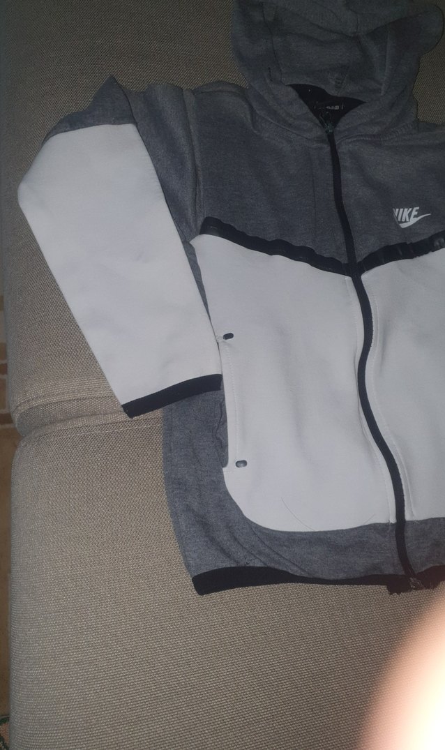 Nike Gri Fermuarlı Spor Sweatshirt - Görsel 2