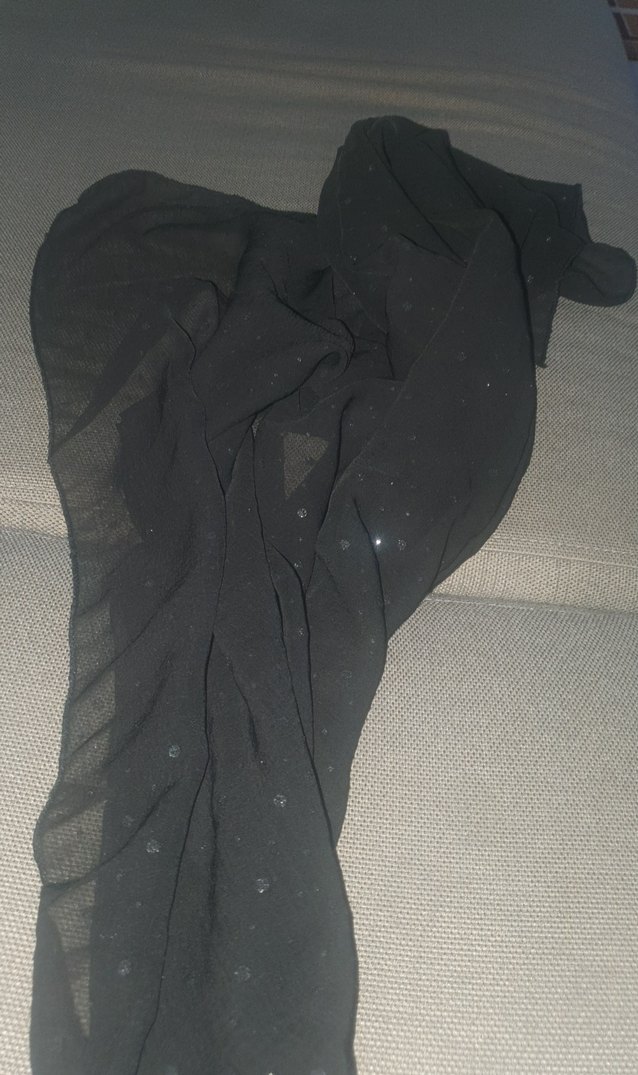 Siyah ışıltılı eşarp - Görsel 4