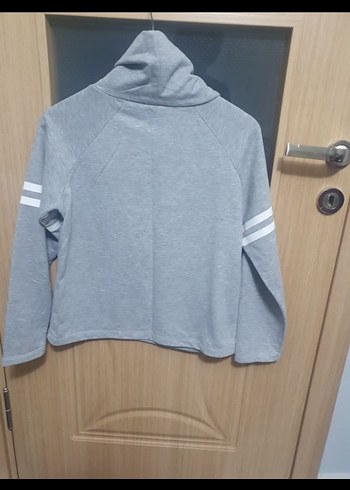 Gri Bisiklet Yaka Kadın Sweatshirt - Görsel 3