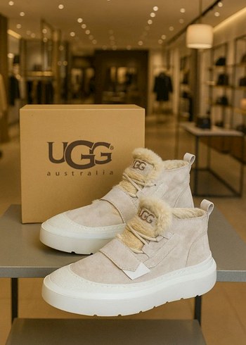 Ugg 39