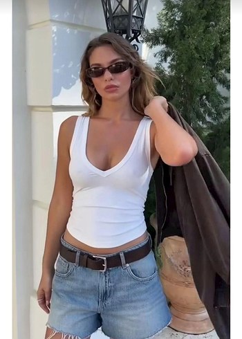 Zara Beyaz V Yaka Kadın Crop Top - Görsel 2