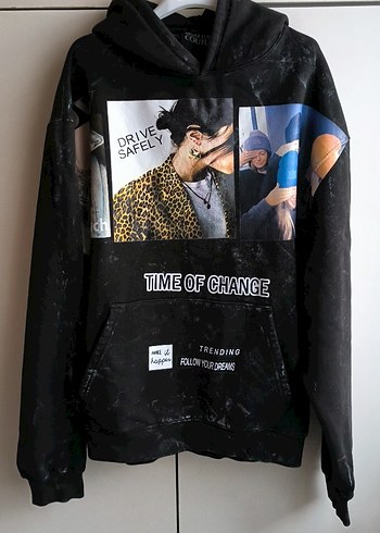 Siyah Kapüşonlu Baskılı Oversize Sweatshirt