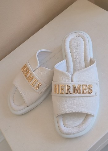 Beyaz Platform Hermes Deri Kadın Terlik