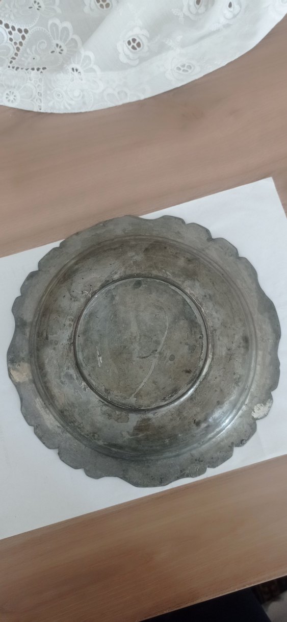 OLDUKÇA YAŞLI ESKİ ANTİKA BAKIR TABAK. - Görsel 2